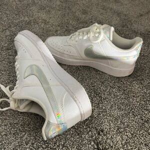 Nike Women's White and Silver Sneakers